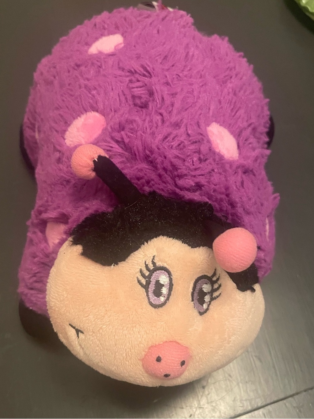 Pillow pet mini ladybug pink and purple 2011 retro car nap sleep pillow